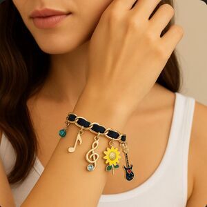 NWT Betsey Johnson Guitar Treble Clef Music Note Heart Arrow Charm Bracelet